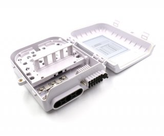 12 Adapter Slot 16 Splice Termination Box 15 Ports