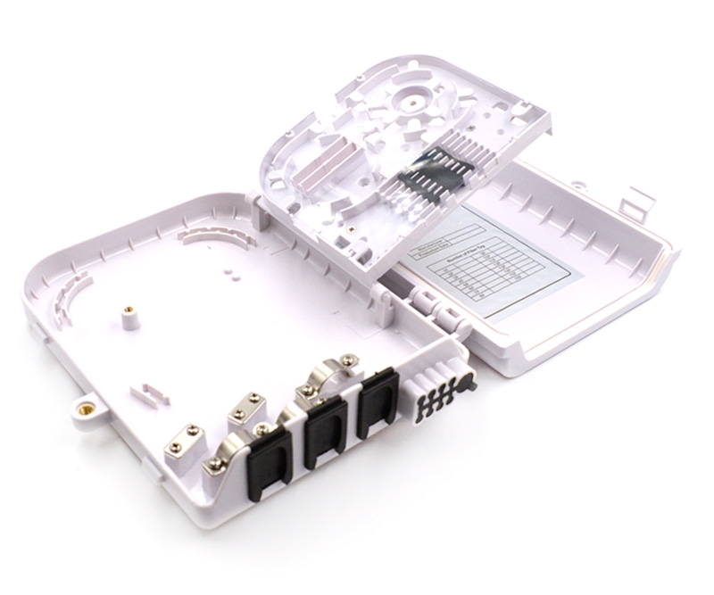 8 Adapter Slot 16 Splice Termination Box 11 Ports
