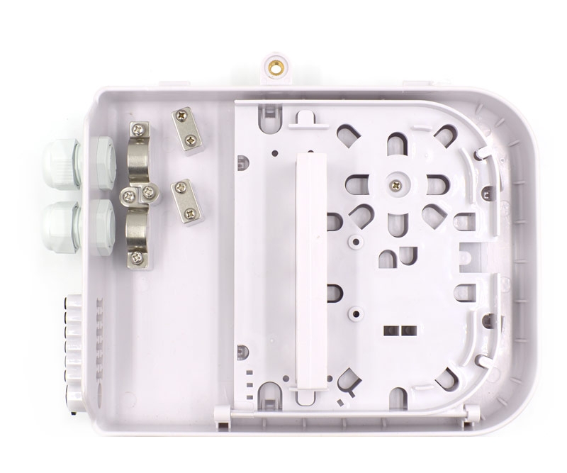 8 Adapter Slot 16 Splice Termination Box 14 Ports